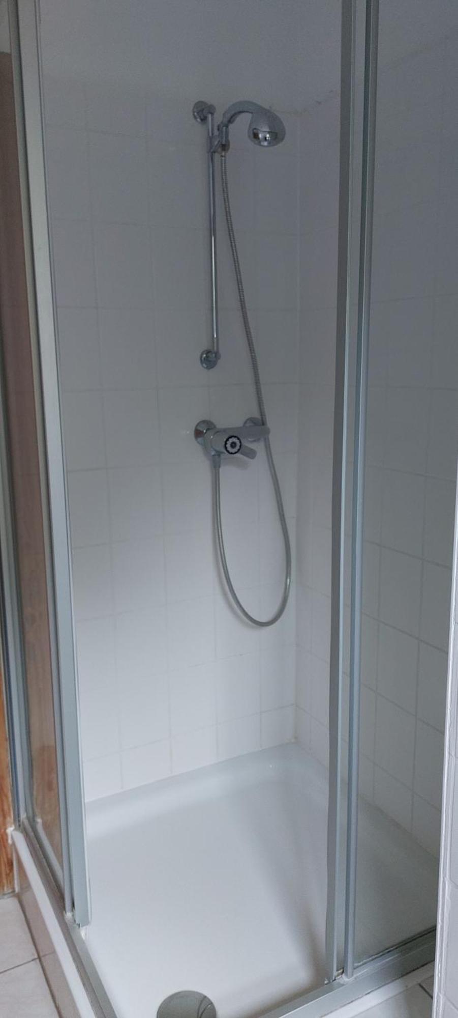 Helle Ruhige Zimmer Zu Vermieten Kassel Bagian luar foto